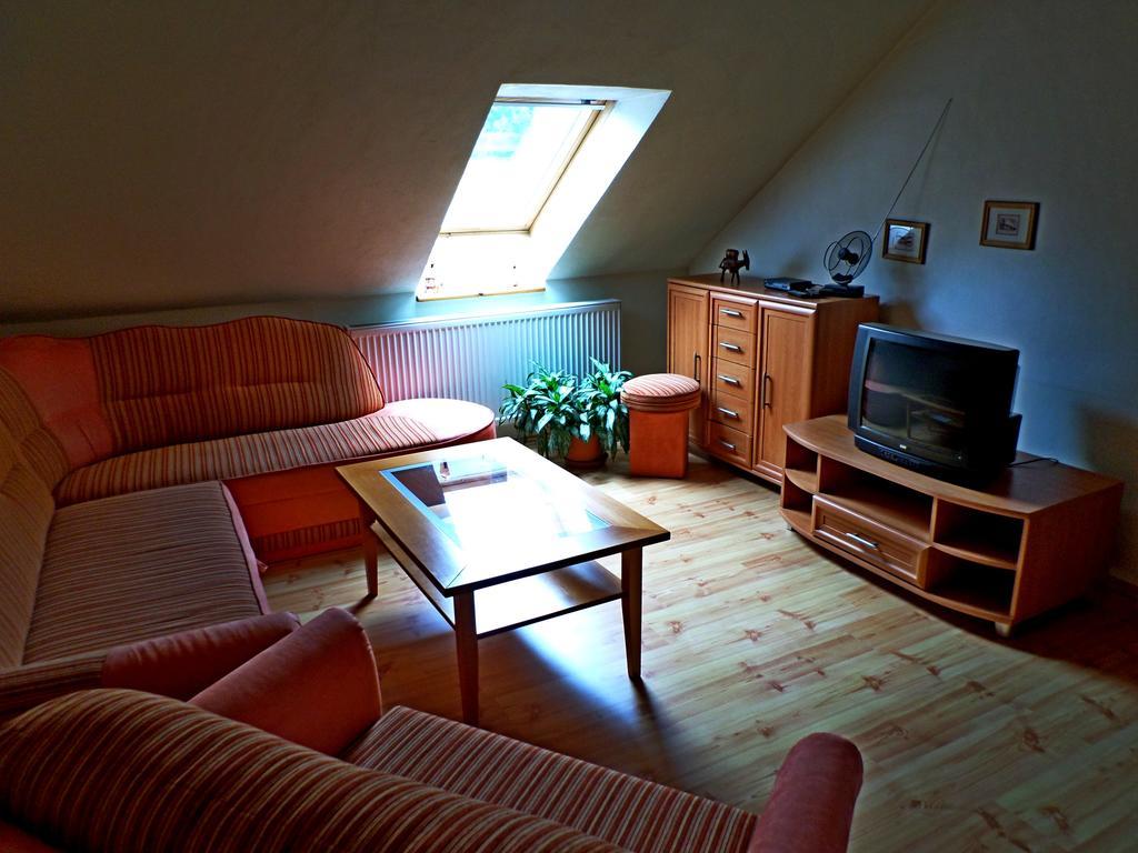 Apartmany Anna Besenova Room photo